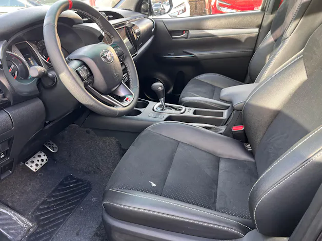 Toyota Hilux Double Cab.-Pick-up 2.8 D-4D 230 GR Sport II