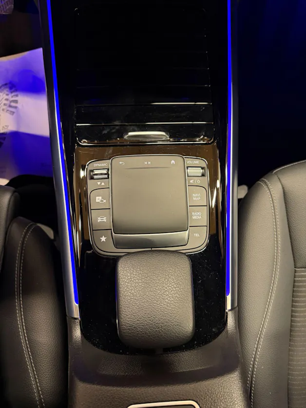 Mercedes-Benz GLA 200 Progressive
