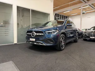 Mercedes-Benz GLA 200 Progressive
