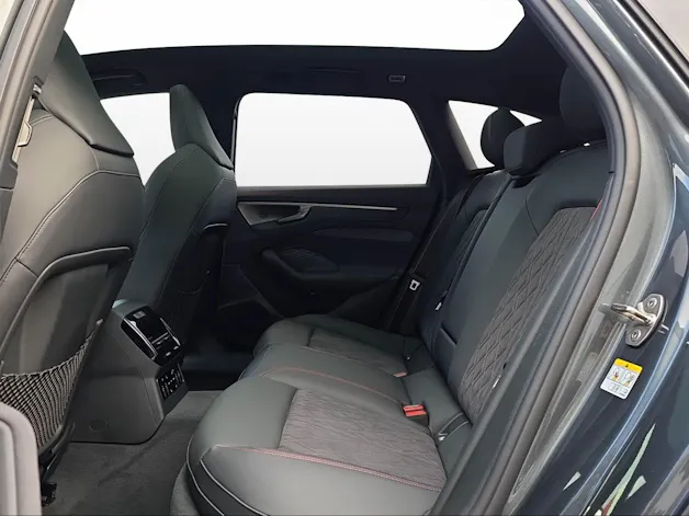 Audi A6 Avant TFSI quattro 270 kW S tronic