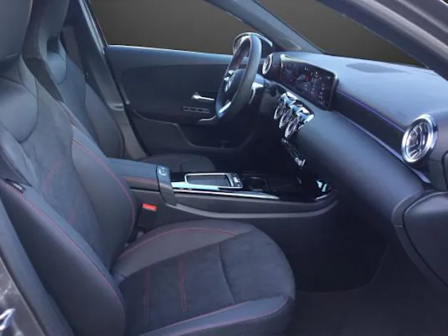 Mercedes-Benz A 220 4Matic 8G-DCT