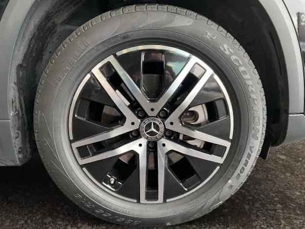 Mercedes-Benz GLA 250e Progressive 8G-D
