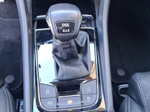 Škoda Karoq 2.0 TDI CR Style 4x4 DSG