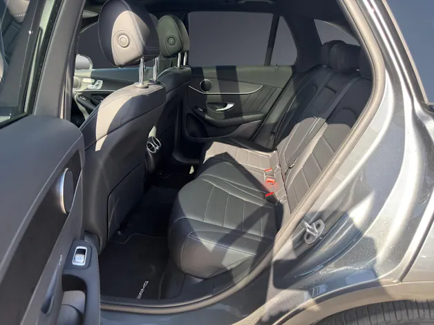 Mercedes-Benz GLC 300 AMG Line 4Matic 9G-Tronic