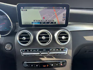 Mercedes-Benz GLC 300 AMG Line 4Matic 9G-Tronic