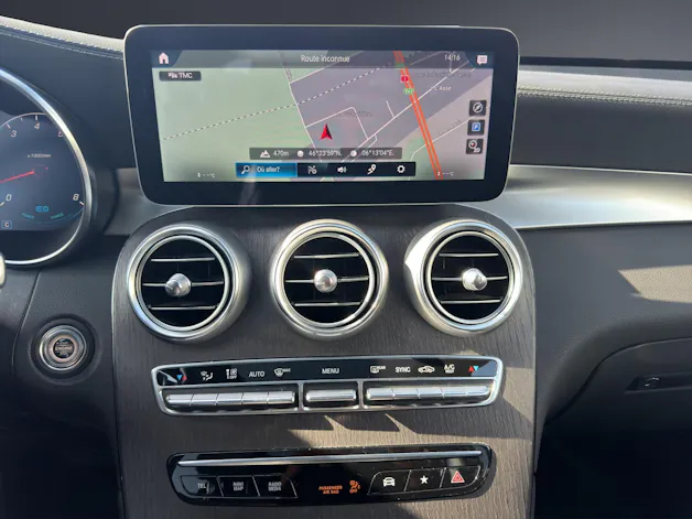 Mercedes-Benz GLC 300 AMG Line 4Matic 9G-Tronic