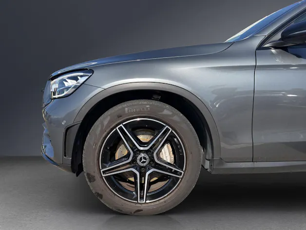 Mercedes-Benz GLC 300 AMG Line 4Matic 9G-Tronic