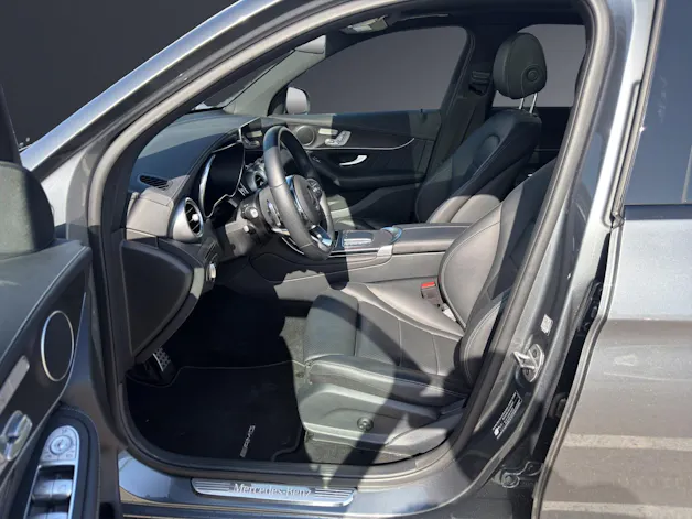 Mercedes-Benz GLC 300 AMG Line 4Matic 9G-Tronic