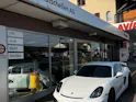 Porsche Cayman GT4