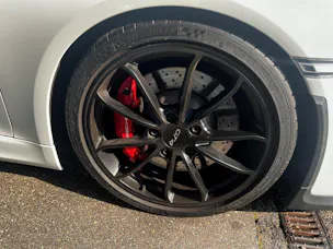 Porsche Cayman GT4