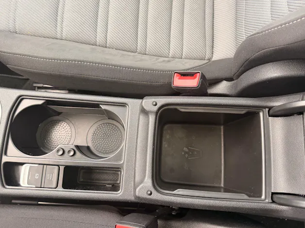 VW Touran 1.5 TSI DSG HIGHLINE R-LINE BLACK STYLE *** TOP AUSSTATTUNG ***