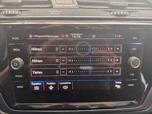 VW Touran 1.5 TSI DSG HIGHLINE R-LINE BLACK STYLE *** TOP AUSSTATTUNG ***