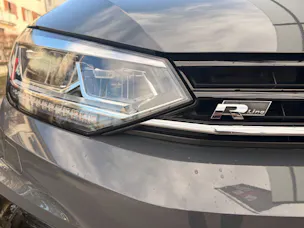 VW Touran 1.5 TSI DSG HIGHLINE R-LINE BLACK STYLE *** TOP AUSSTATTUNG ***