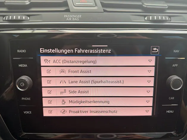 VW Touran 1.5 TSI DSG HIGHLINE R-LINE BLACK STYLE *** TOP AUSSTATTUNG ***