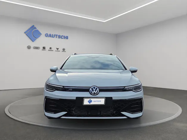 VW Golf Variant 1.5 eTSI mHEV R-Line
