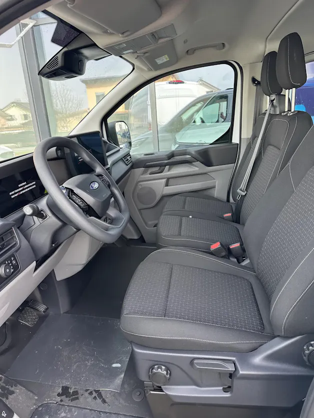 Ford Transit Custom Van 320 L1 2.0 Trend/136CV/Aut.