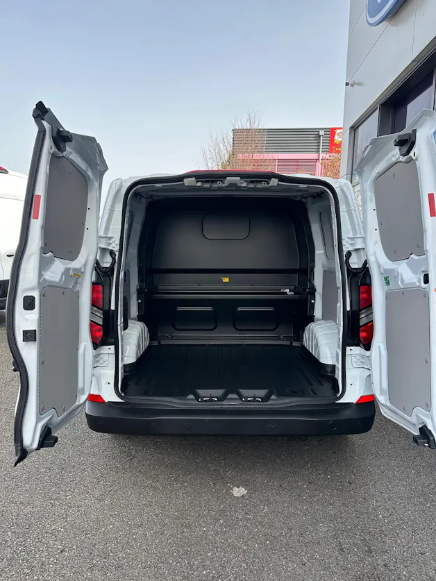 Ford Transit Custom Van 320 L1 2.0 Trend/136CV/Aut.