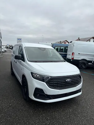 Ford Grand Transit Connect fourg. 2 Trend/122CV/Aut.