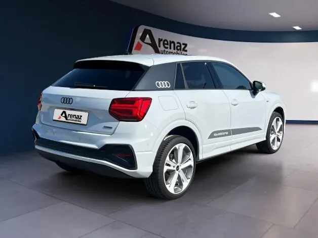 Audi Q2 40 TFSI S line quattro S-tronic