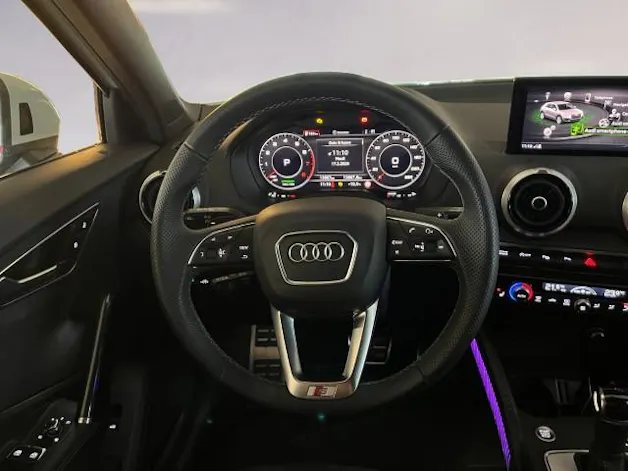 Audi Q2 40 TFSI S line quattro S-tronic