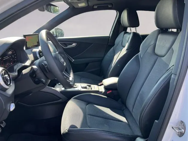 Audi Q2 40 TFSI S line quattro S-tronic