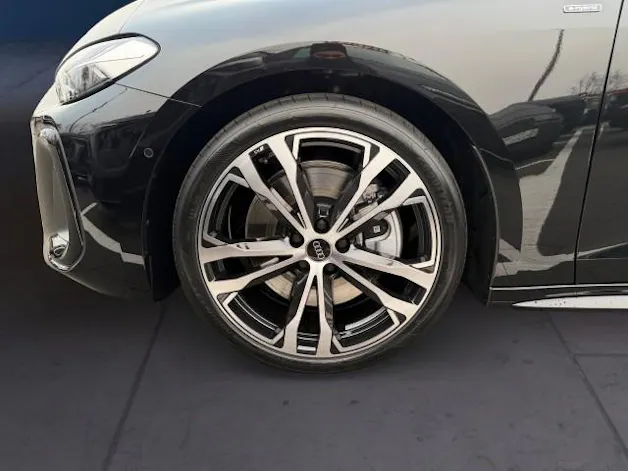 Audi A5 Avant e-hybrid quattro 270 kW S tronic