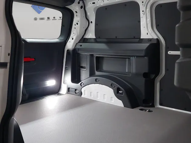 VW ID. Buzz Cargo Pro 4Motion