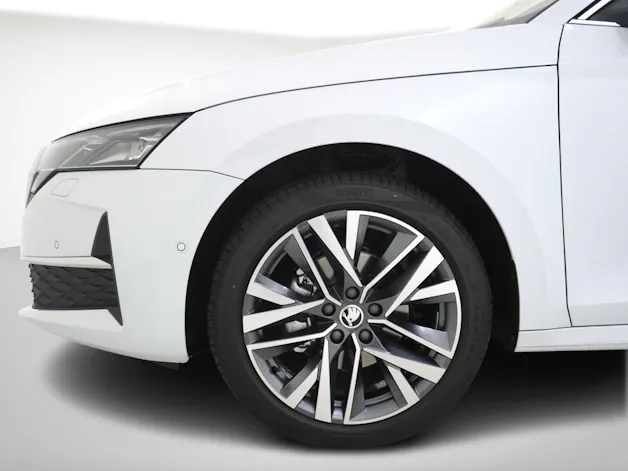 Škoda Octavia 1.5 TSI mHEV Selection-Lounge DSG