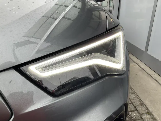 Cupra Ateca 1.5 TSI *** ANHÄNGERKUPPLUNG & 5 JAHRE CUPRA WERKSGARANTIE ***
