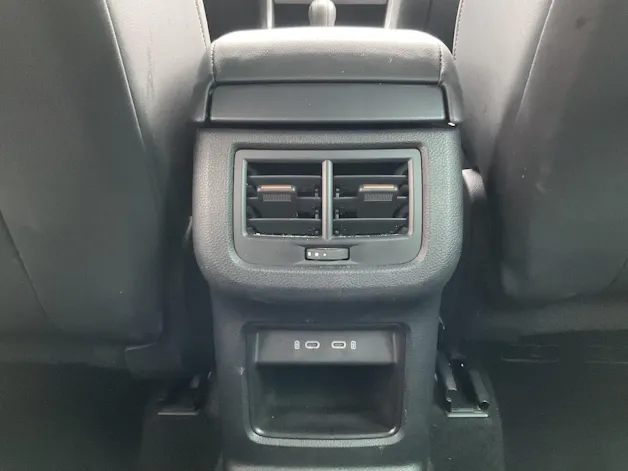 Cupra Ateca 1.5 TSI *** ANHÄNGERKUPPLUNG & 5 JAHRE CUPRA WERKSGARANTIE ***