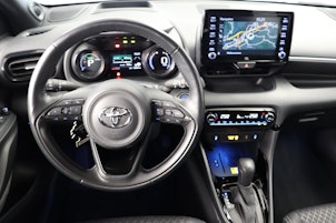 Vehicle image TOYOTA Yaris 1.5 VVT-i HSD Style