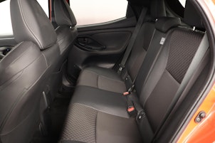 Vehicle image TOYOTA Yaris 1.5 VVT-i HSD Style