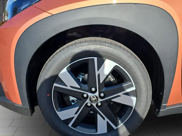 Toyota Aygo X 1.5 VVT-i HSD Trend
