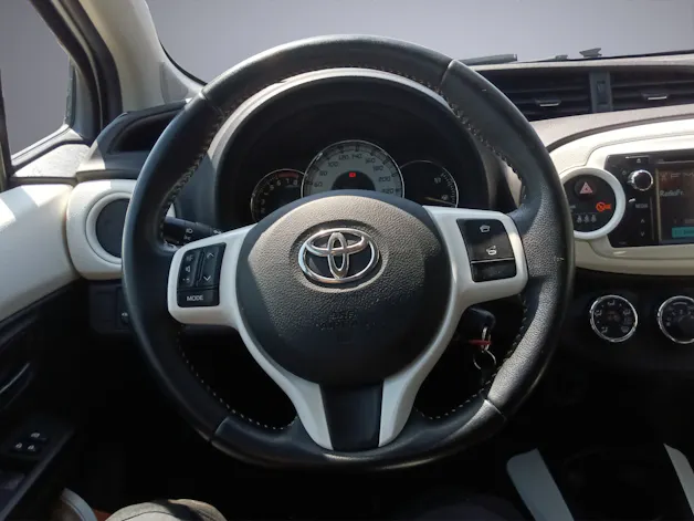 Toyota Yaris 1.33 VVT-i Trend