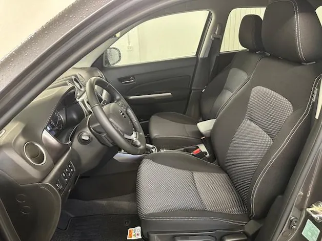 Suzuki Vitara 1.4 T Sakura Hybrid 4x4