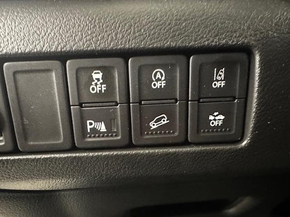 Vehicle image 5 Vehicle image 5