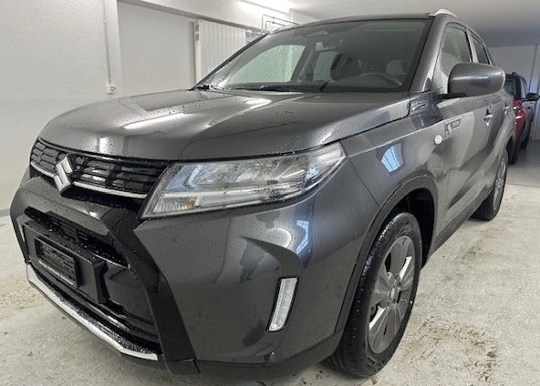 First vehicle image First vehicle image