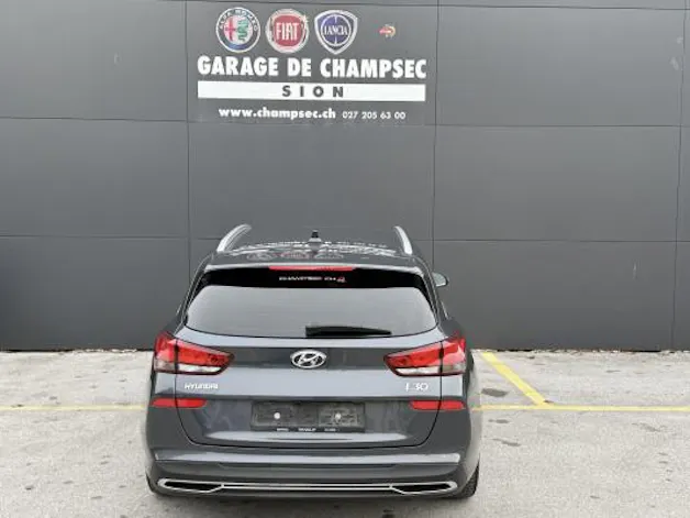 Hyundai i30 W 1.5 T-GDi AmpliaDCT