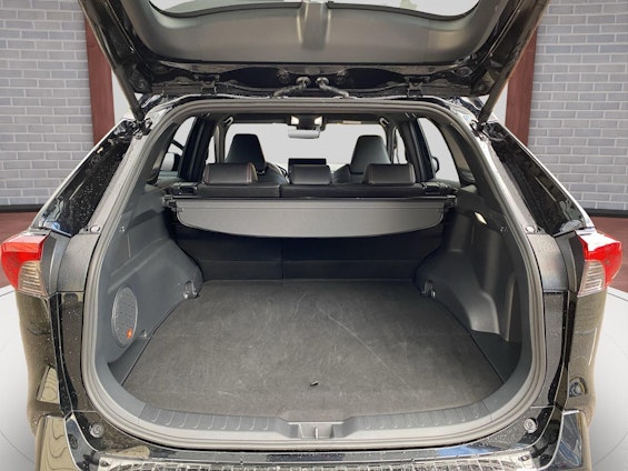 Vehicle image 10 Vehicle image 10