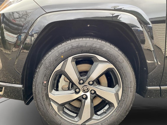 Vehicle image 9 Vehicle image 9