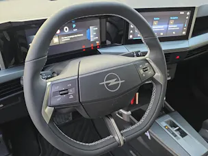 Opel Frontera 1.2 T HEV 145 GS