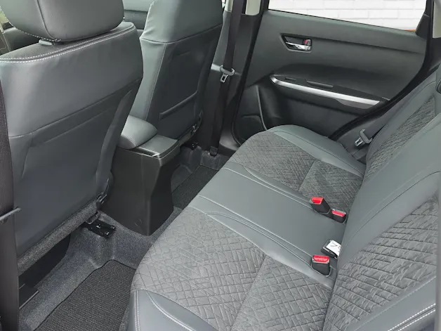 Suzuki Vitara 1.4 T Compact Top Hybrid 4x4