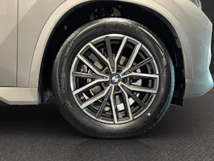 BMW X1 20d xDrive paddles