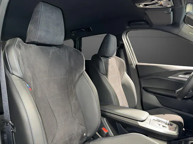 BMW X1 20d xDrive paddles