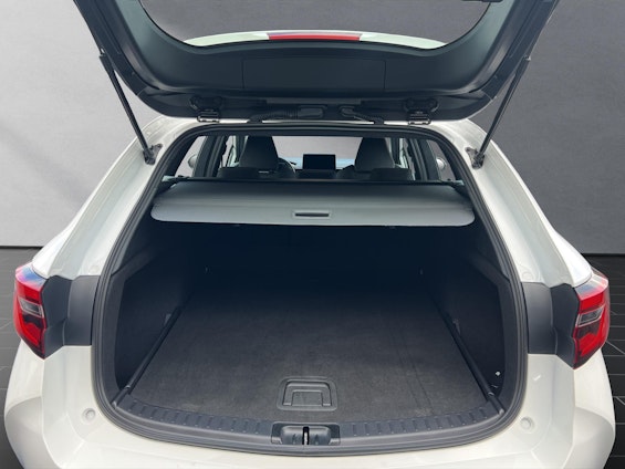 Vehicle image 10 Vehicle image 10