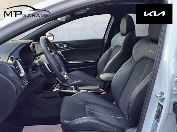 image du véhicule 14 image du véhicule 14