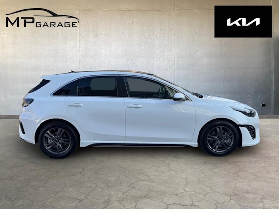 image du véhicule 3 image du véhicule 3