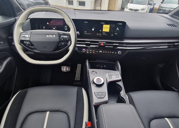 image du véhicule 4 image du véhicule 4