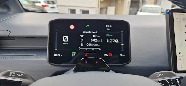 Kia PV5 Cargo 71.2 kWh Plus L2H1 3Door