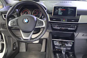 BMW 225i Active Tourer
